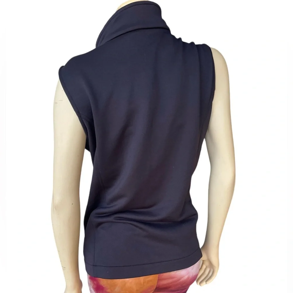 Made for Life Women’s Puffer Vest Lightweight Packable Down Alternative coat